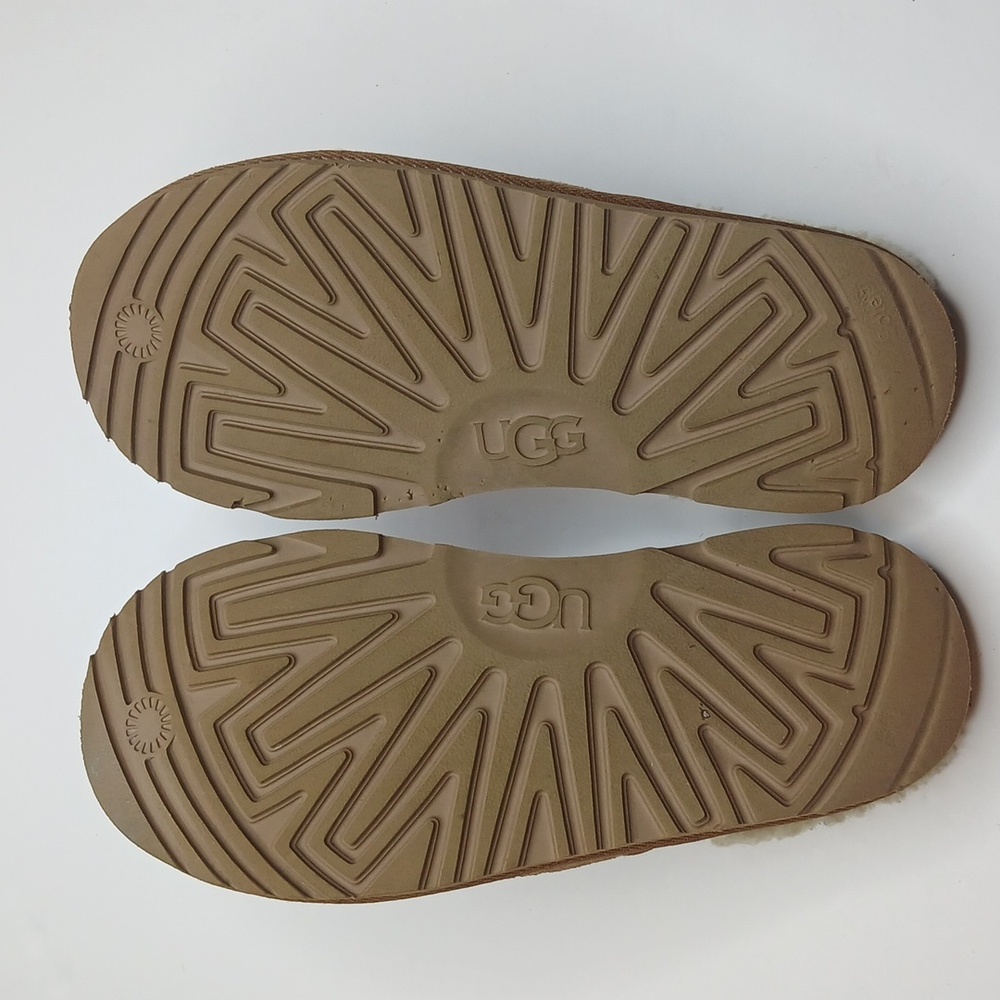 UGG Keegan Slide Slipper Chestnut Suede Shearling Slip On Shoes Kids Size‎ 3 - Picture 8 of 8